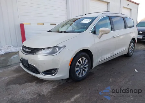 2020 Chrysler Pacifica Touring L Plus z USA, uszkodzony, nr VIN 2C4RC1EG5LR158631